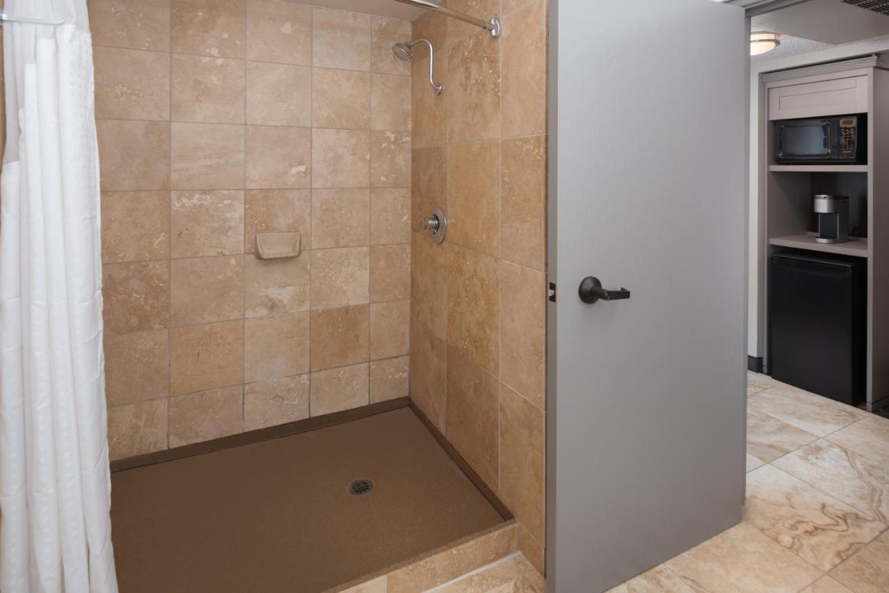 Holiday Inn Portland - Columbia Riverfront By Ihg Exterior photo