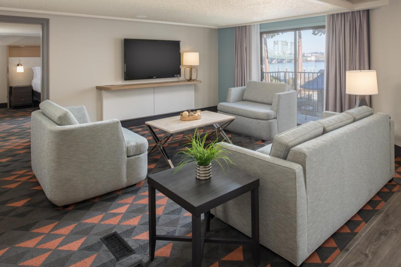 Holiday Inn Portland - Columbia Riverfront By Ihg Exterior photo