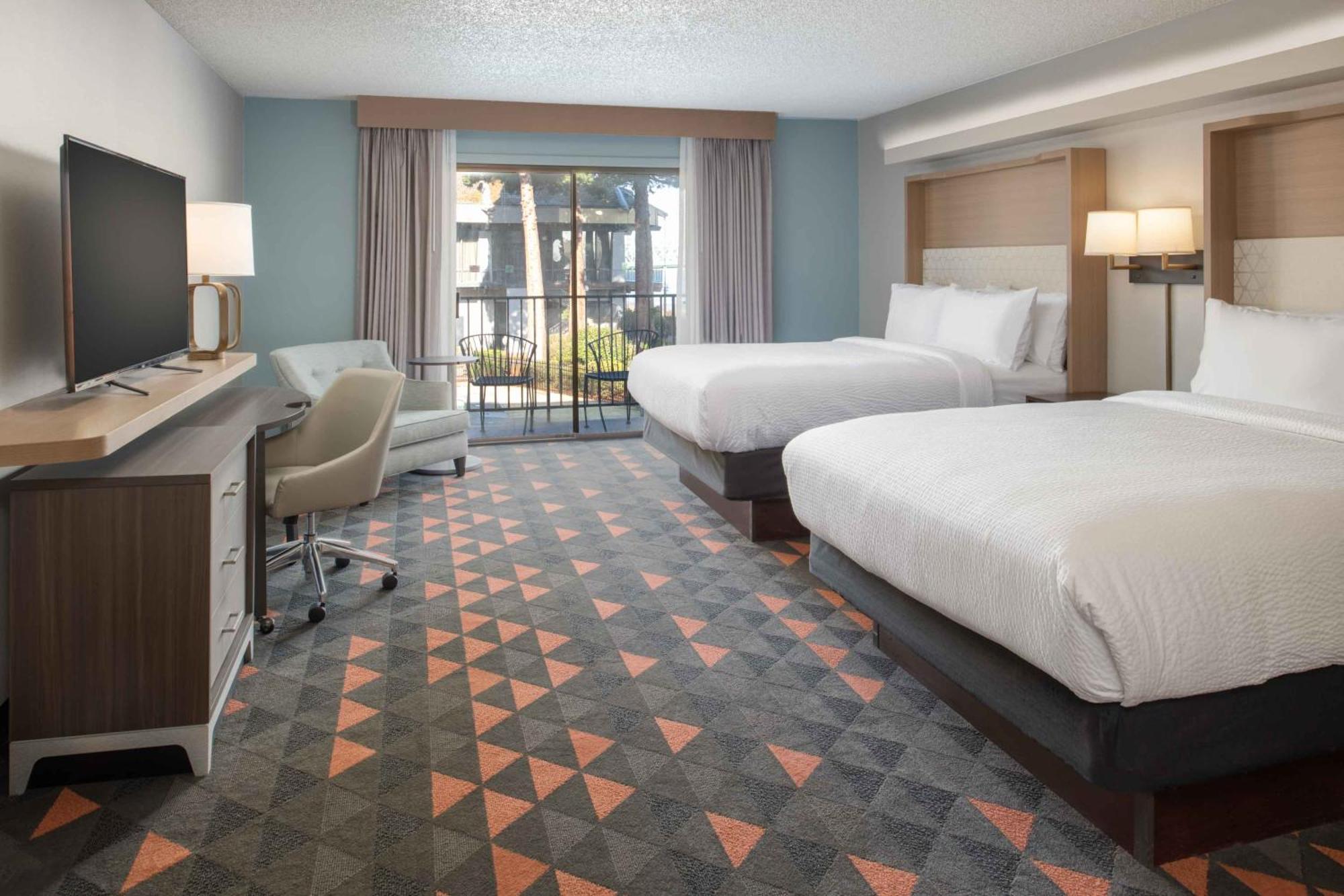 Holiday Inn Portland - Columbia Riverfront By Ihg Exterior photo