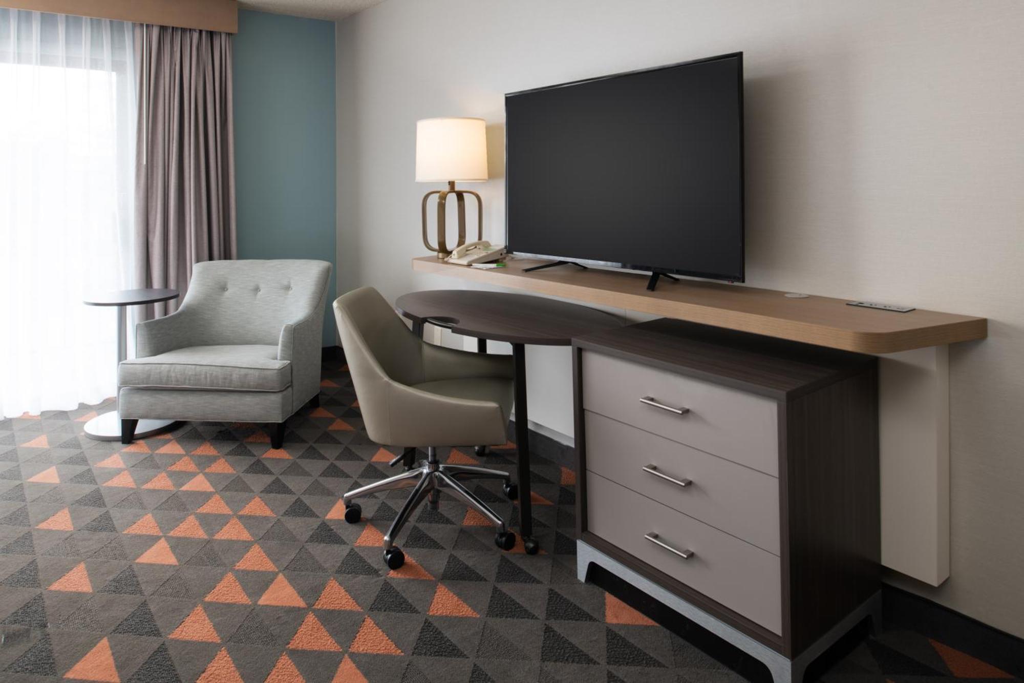 Holiday Inn Portland - Columbia Riverfront By Ihg Exterior photo